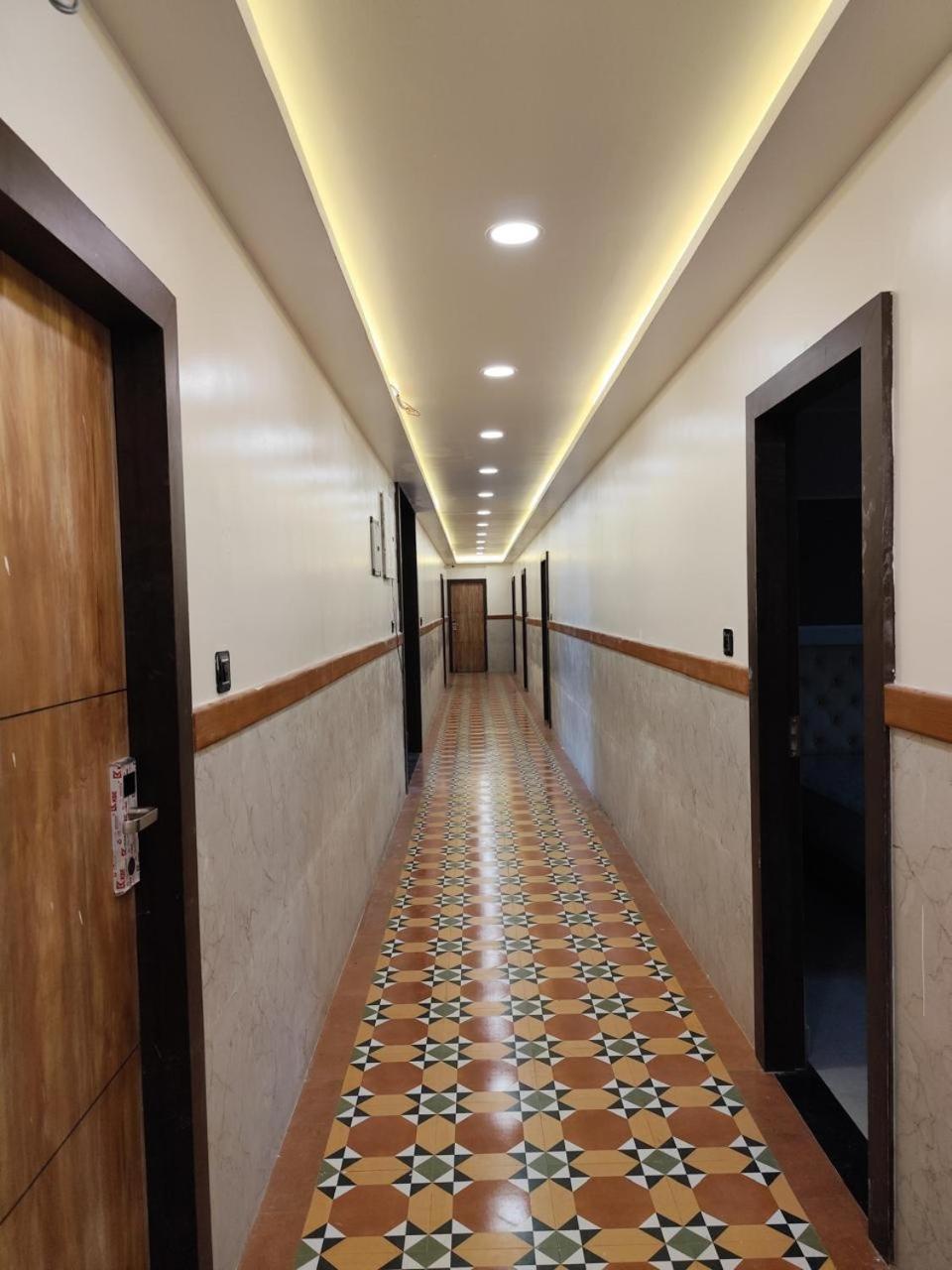Sree Mahalakshmi Residency By K Hotels Virudunagar Exteriör bild